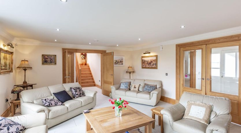 Photo of 5 Bed in Pitlochry