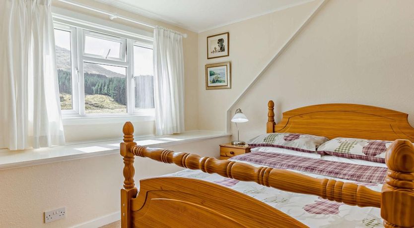 Photo of 3 Bed in Aberfeldy