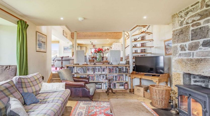 Photo of 4 Bed in Grantown-on-Spey