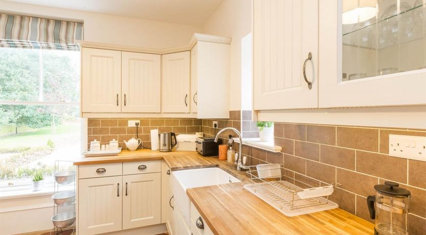 Photo of 4 Bed in Coldingham