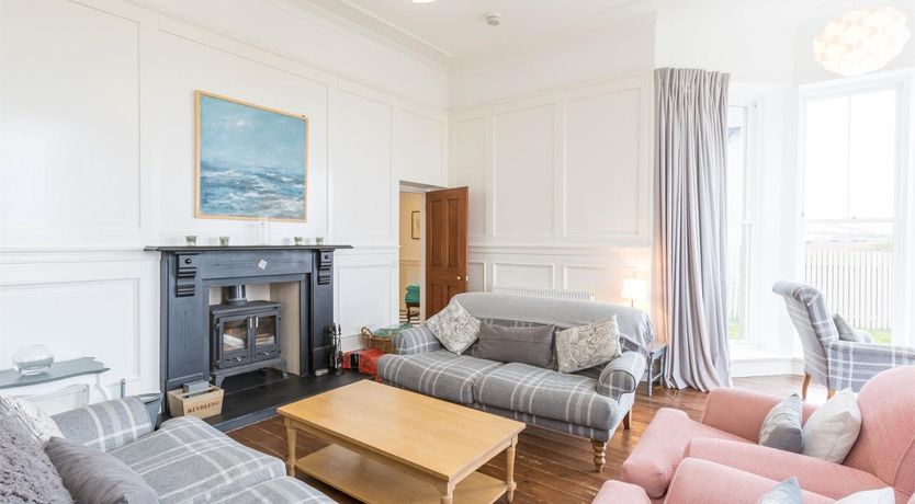 Photo of 4 Bed in Eyemouth