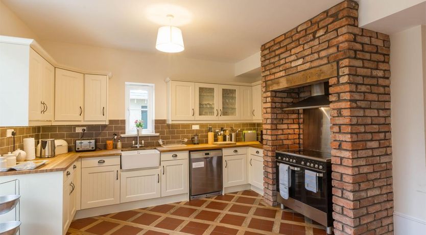 Photo of 4 Bed in Eyemouth