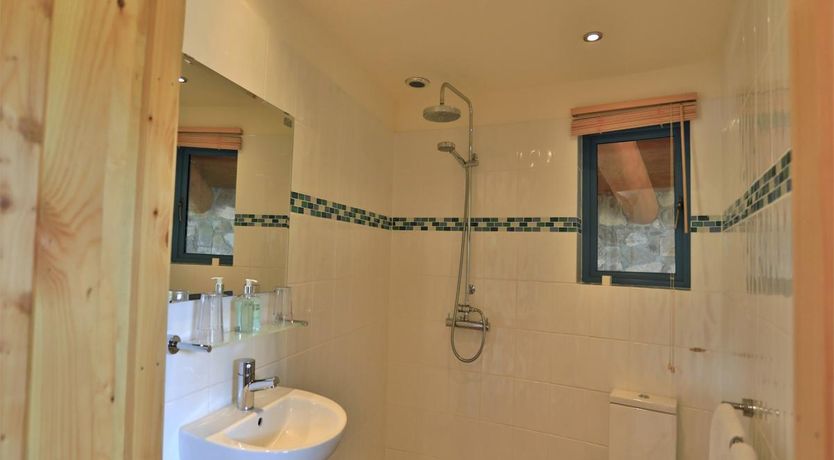 Photo of 1 Bed in Glenborrodale