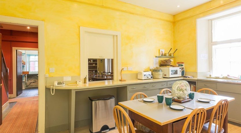 Photo of 6 Bed in Lairg