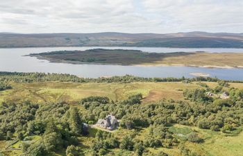 6 Bed in Lairg Holiday Cottage