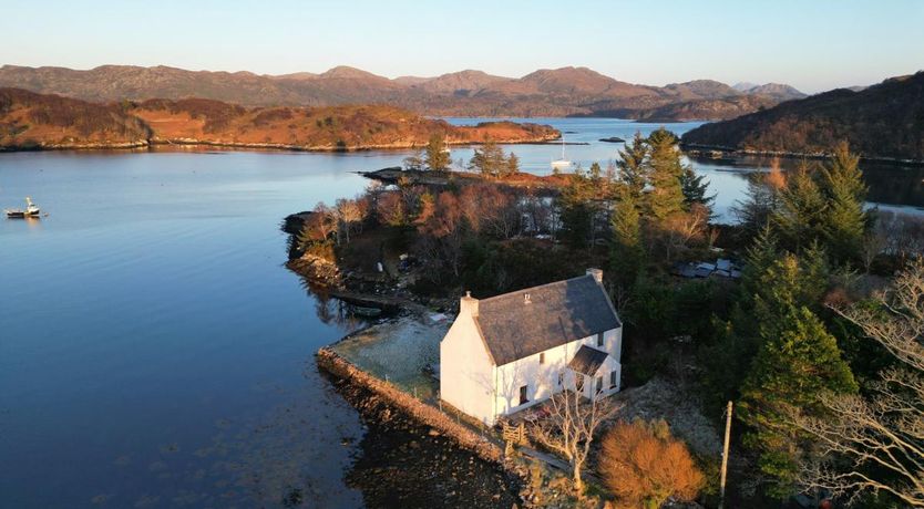 Photo of 1 Bed in Badachro