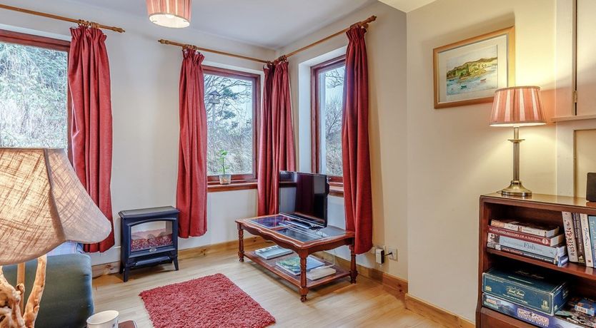 Photo of 1 Bed in Badachro