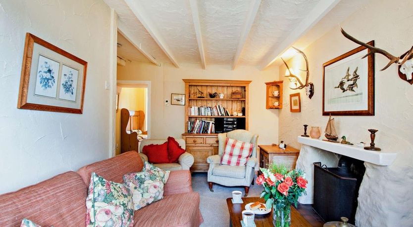 Photo of 3 Bed in Whiting Bay