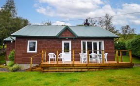 Photo of Log Cabin in The Highlands