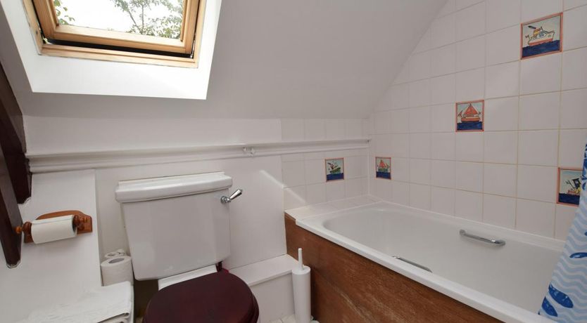 Photo of 2 Bed in Drumelzier