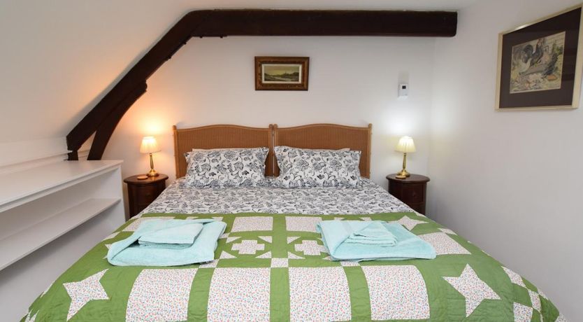 Photo of 2 Bed in Drumelzier