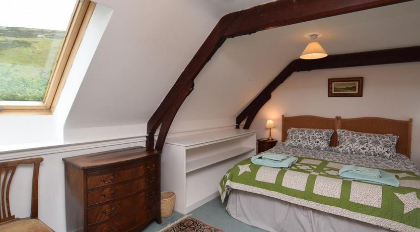 Photo of 2 Bed in Drumelzier