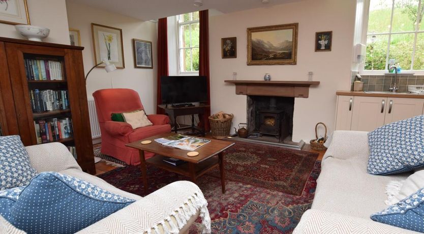 Photo of 2 Bed in Drumelzier