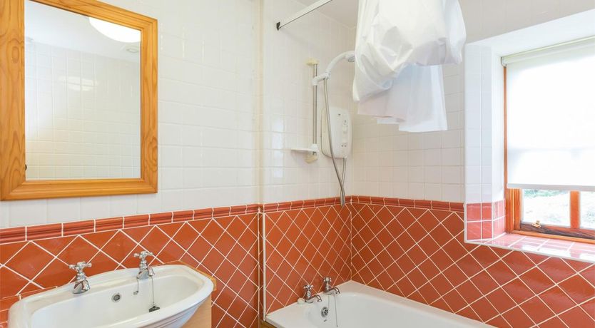 Photo of 2 Bed in Lochgilphead