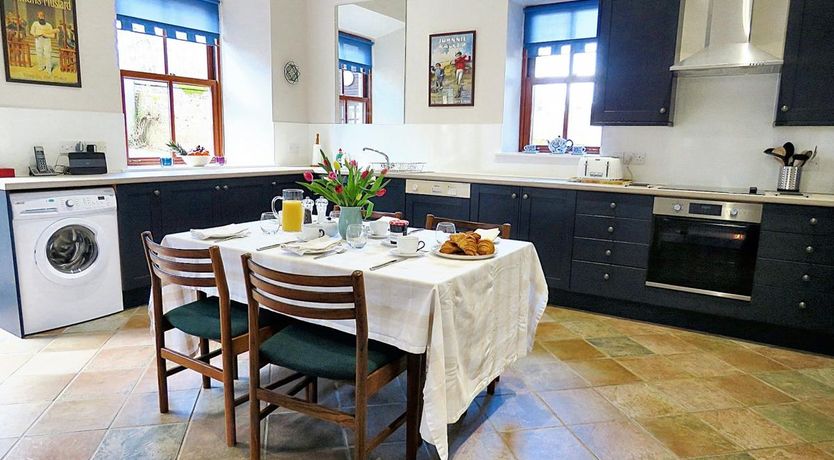 Photo of 2 Bed in Blairgowrie