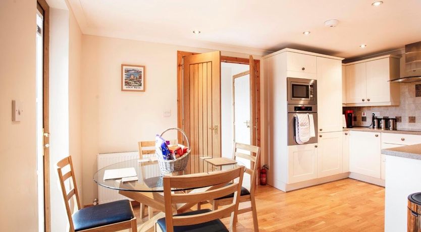 Photo of 2 Bed in Ardross