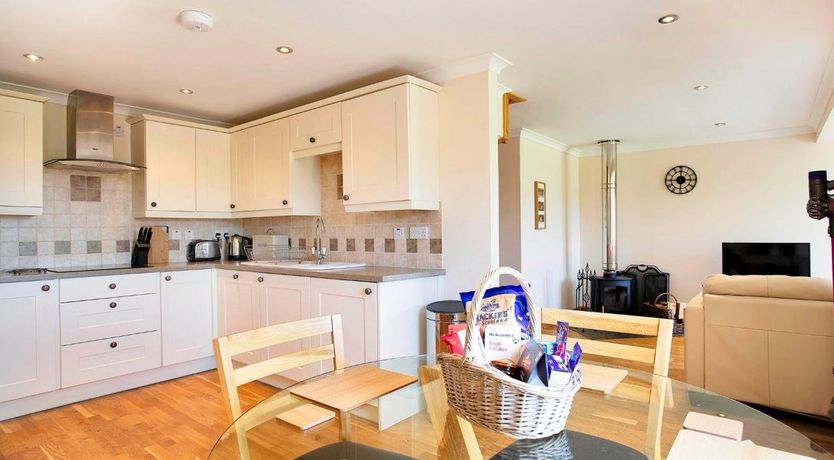 Photo of 2 Bed in Ardross