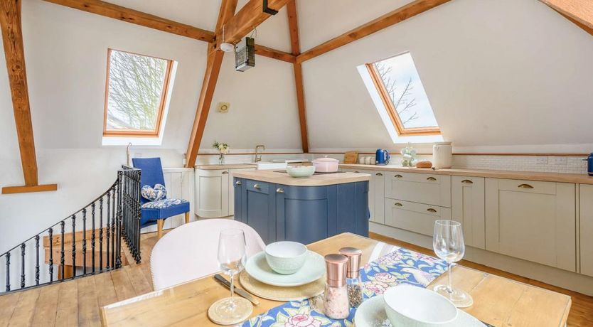 Photo of 1 Bed in Buckland Brewer