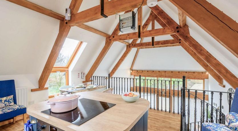 Photo of 1 Bed in Buckland Brewer