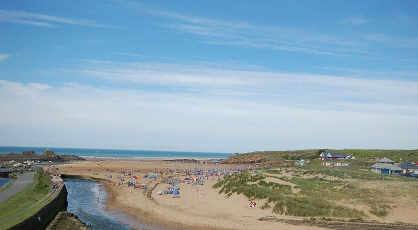 Photo of 1 Bed in Whitstone