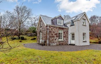 in Achnasheen (CA120) Holiday Cottage
