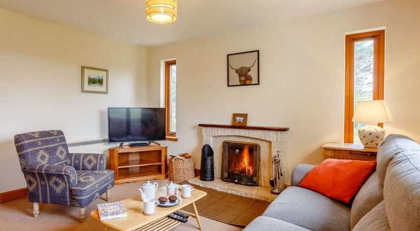 Photo of 4 Bed in Badachro