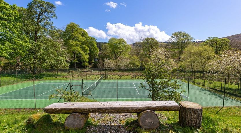 Photo of 5 Bed in Kilfinan