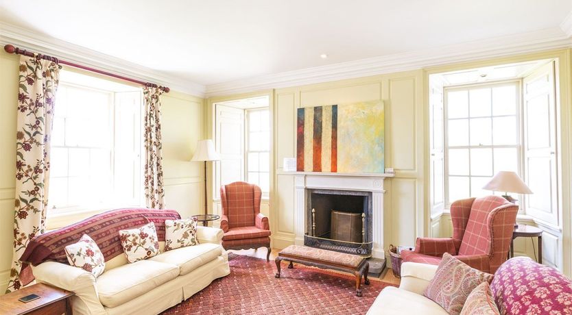 Photo of 5 Bed in Kilfinan