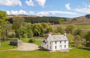 5 Bed in Tighnabruaich Holiday Cottage