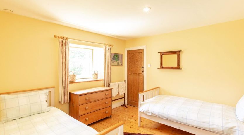 Photo of 3 Bed in Kilfinan