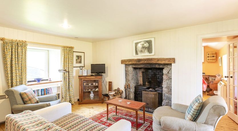 Photo of 3 Bed in Kilfinan