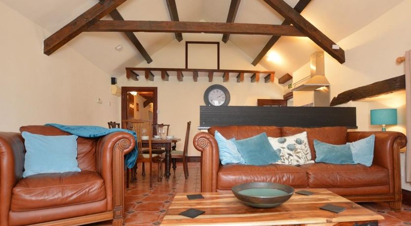 Photo of 2 Bed in Dwyran