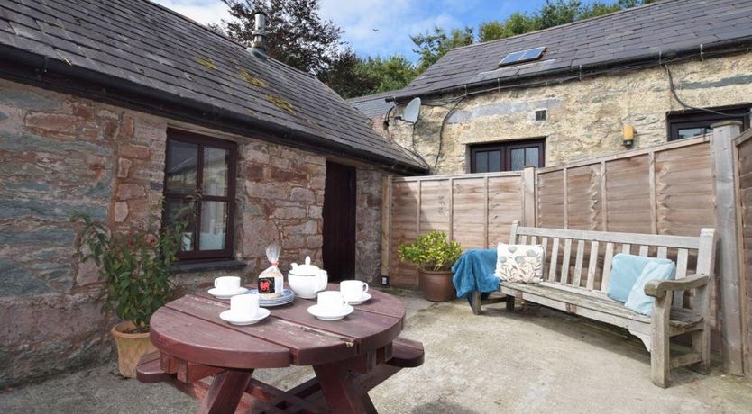 Photo of 2 Bed in Dwyran