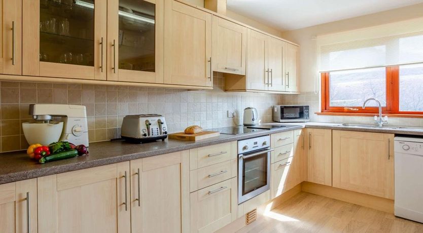 Photo of 4 Bed in Whitebridge