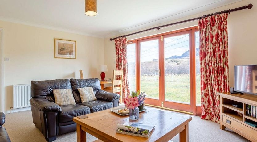 Photo of 4 Bed in Whitebridge