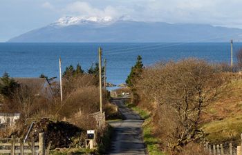 in Tarskavaig (CA293) Holiday Cottage