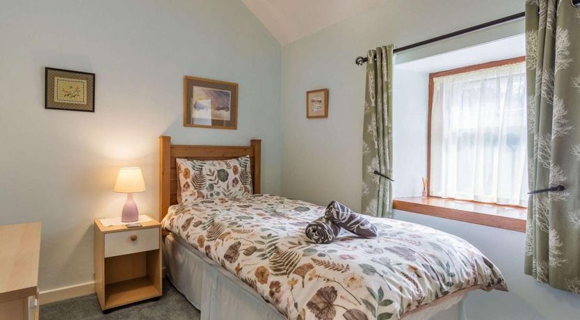 Photo of 2 Bed in Onich