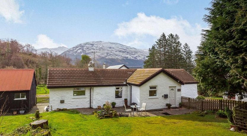 Photo of 2 Bed in Onich