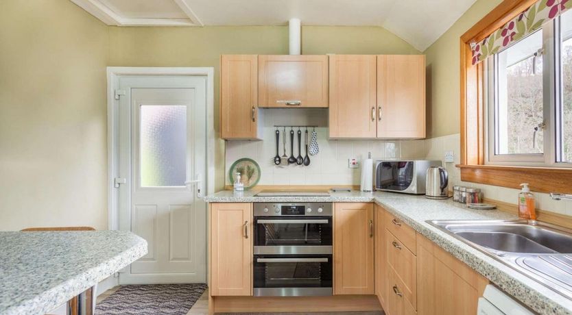 Photo of 2 Bed in Onich