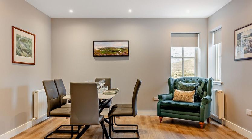 Photo of 2 Bed in Lairg