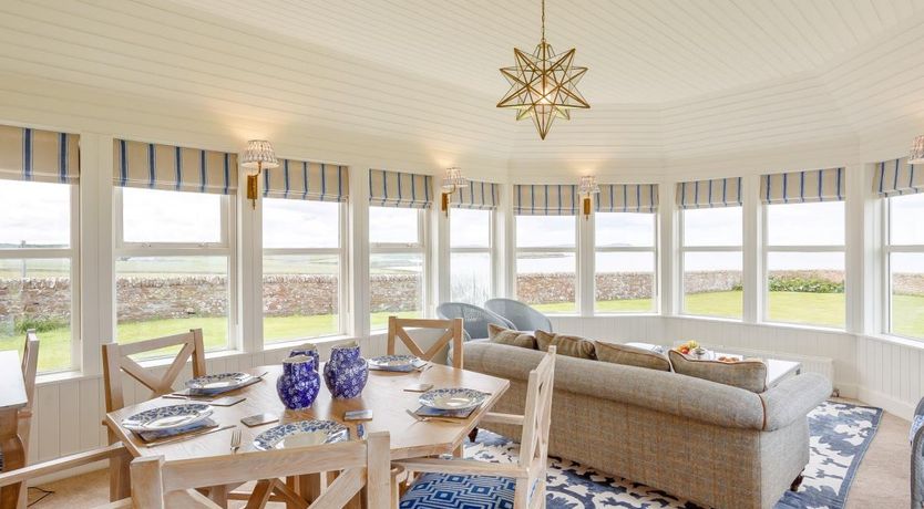 Photo of 3 Bed in Mey