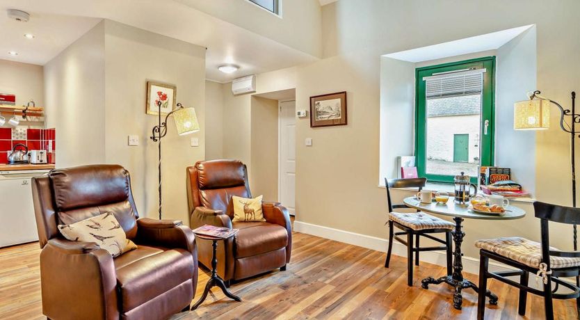 Photo of 1 Bed in Dunning