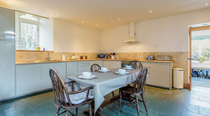 Photo of 2 Bed in Kilfinan