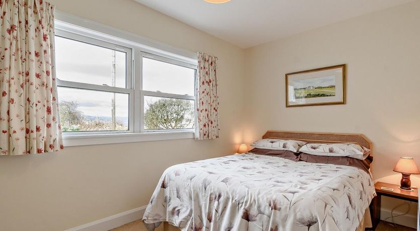 Photo of 4 Bed in Blackwaterfoot