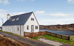 Photo of 4 Bed in Scourie
