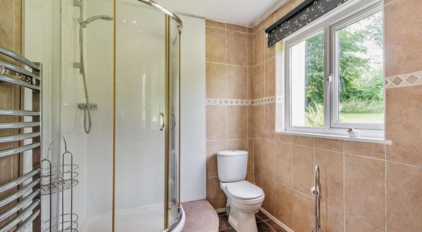 Photo of 4 Bed in Balmaclellan