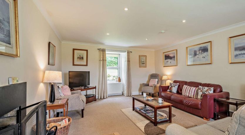 Photo of 4 Bed in Castle Douglas