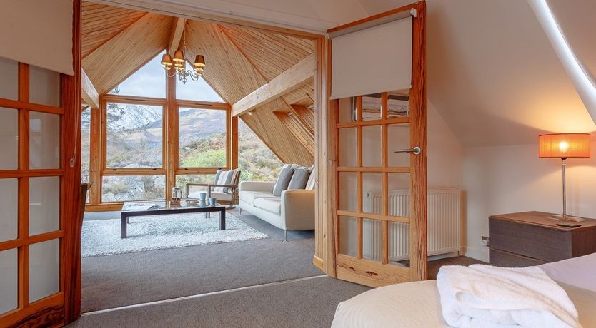 Photo of 3 Bed in West Laroch