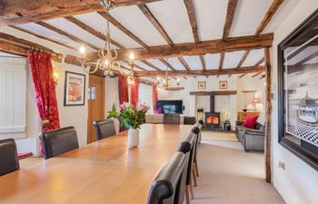 5 Bed in Kendal Holiday Home