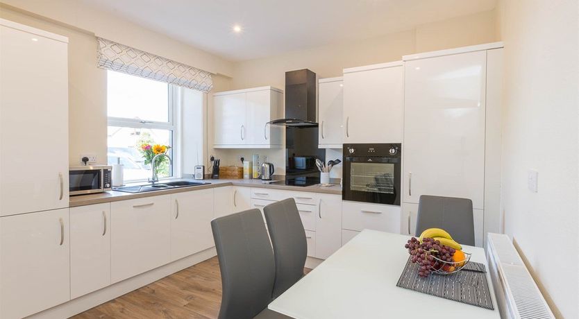 Photo of 4 Bed in Elgin